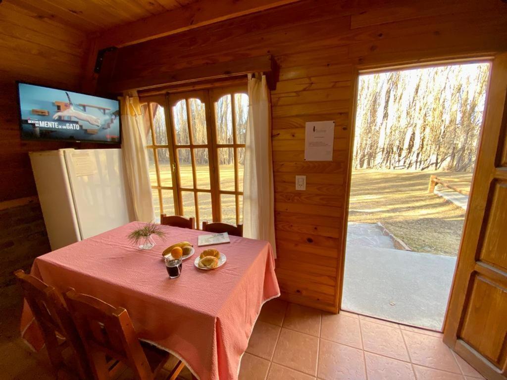 Hosteria & Cabanas Rio Fenix Перито-Морено Экстерьер фото